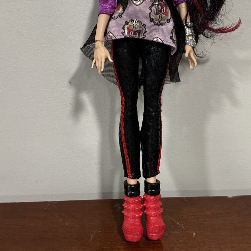 Ever After High Raven Queen School Spirit Mattel Doll - Picture 5 of 8
